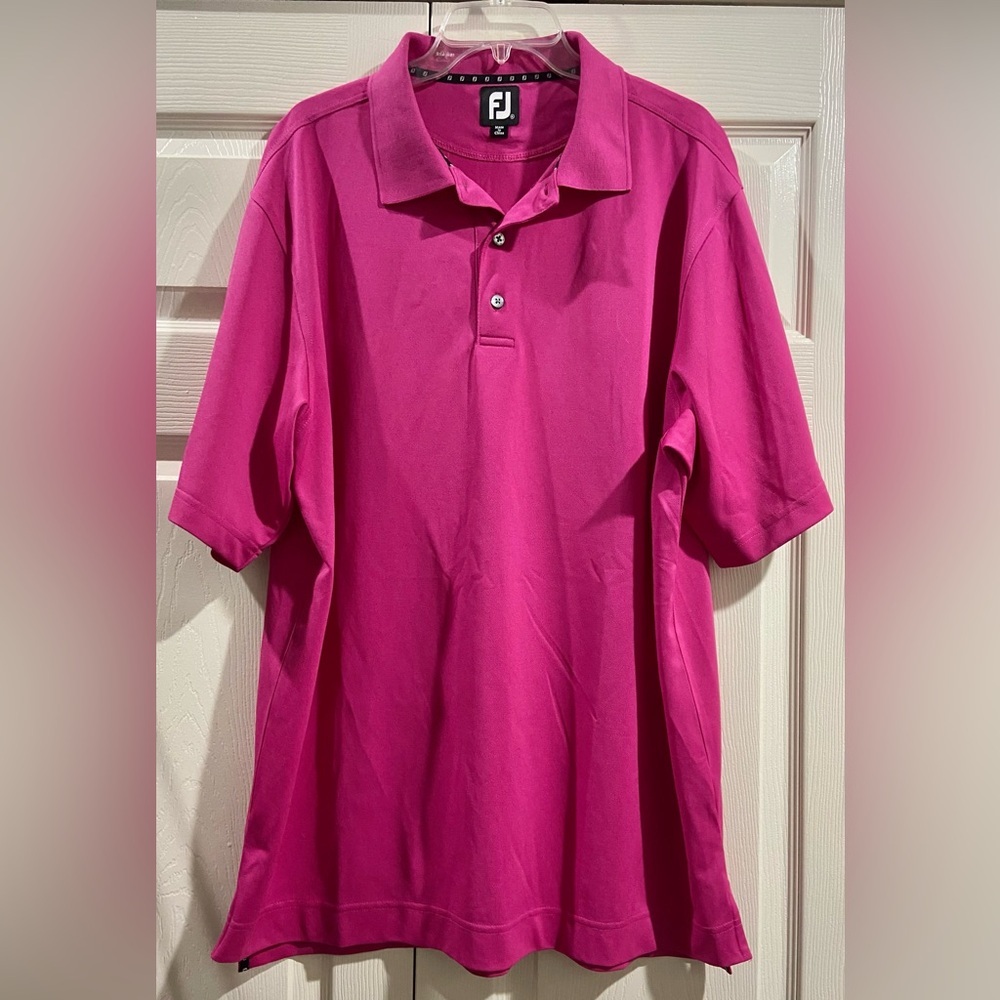 FJ Foot Joy Men's Size XL Hot Pink 3 Button Short Sleeve Polo Golf Shirt